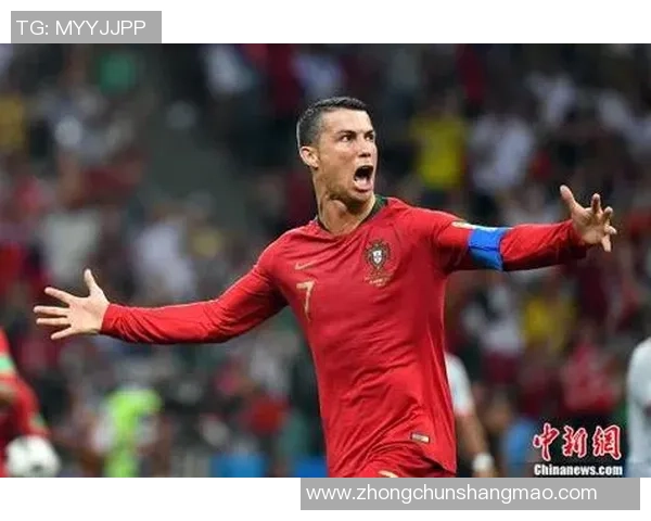 足球巨星进球瞬间引爆全场热潮转场镜头展现激情与荣耀